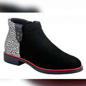 BeautiFeel Montana Ivory/Black 3D Velvet Boot